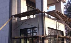 Монтаж керамогранита выполнен на скрытые кляммера 21 Монтаж керамогранита на скрытые кляммера 21